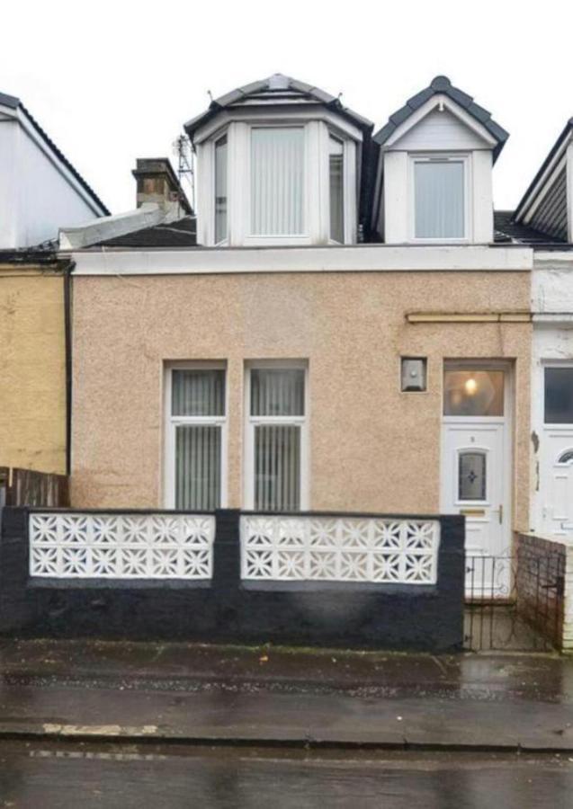 Spacious 3 Bedroom Home In Glasgow - Free Parking Dış mekan fotoğraf